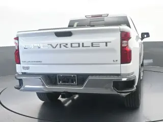 Chevrolet Silverado 1500 2024 4x2 LT 4dr Crew Cab 5.8 ft. SB