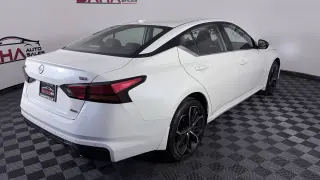 Nissan Altima del 2024