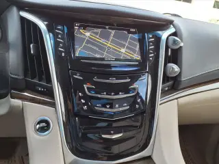 Cadillac Escalade 2018 4x4 Lujo 4dr SUV