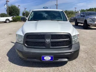 Ram 1500 2018 4x2 Express 4dr Crew Cab 5.5 ft. SB Pickup