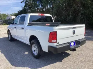 Ram 1500 2018 4x2 Express 4dr Crew Cab 5.5 ft. SB Pickup
