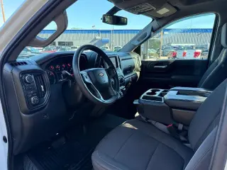 Chevrolet Silverado 2500HD 2023 4x4 Personalizado 4dr Cabina de Tripulación SB