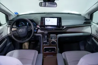 2023 Toyota Sienna