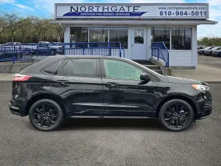 Ford Edge 2024 con tracción en las fouraz SE de 4 puertas SUV