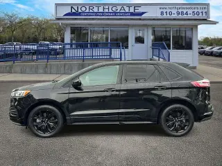 Ford Edge 2024 con tracción en las fouraz SE de 4 puertas SUV