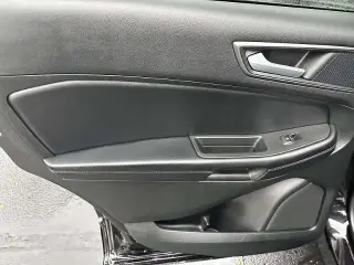 Ford Edge 2024 con tracción en las fouraz SE de 4 puertas SUV