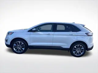 Ford Edge 2017 AWD Titanium 4dr Crossover