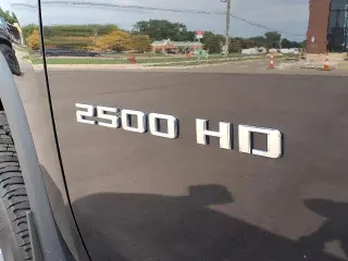 Chevrolet Silverado 2500HD 2022 4x4 Custom 4dr Crew Cab SB