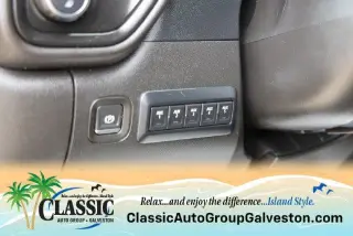 Chevrolet Silverado 2500HD 2022 4x4 Custom 4dr Crew Cab SB