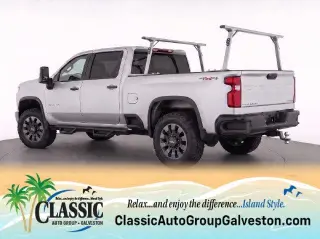 Chevrolet Silverado 2500HD 2022 4x4 Custom 4dr Crew Cab SB