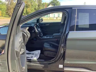 Ford Edge 2024 AWD Titanium 4dr SUV