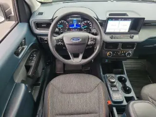 Ford Maverick 2023 AWD XLT 4dr SuperCrew 4.5 ft. SB
