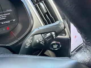 Ford Edge 2023 AWD SEL 4dr Crossover