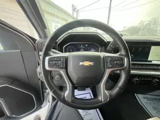 Chevrolet Silverado 1500 2022 4x4 LT 4dr Crew Cab 5.8 ft. SB w/2FL