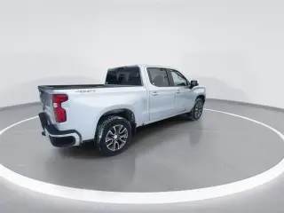 Chevrolet Silverado 1500 2022 4x4 LT 4dr Crew Cab 5.8 ft. SB w/2FL