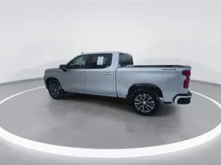 Chevrolet Silverado 1500 2022 4x4 LT 4dr Crew Cab 5.8 ft. SB w/2FL