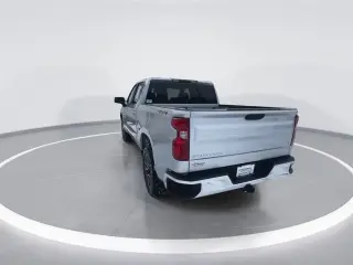 Chevrolet Silverado 1500 2022 4x4 LT 4dr Crew Cab 5.8 ft. SB w/2FL