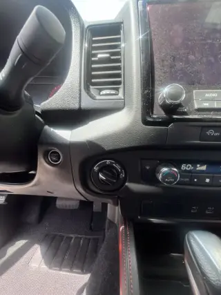 Nissan Frontier 2024 4x4 PRO-4X 4dr Crew Cab 5 ft. SB