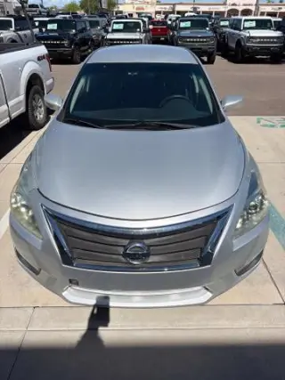 Nissan Altima 2015 2.5 S 4 puertas Sedán