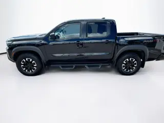 Nissan Frontier 2022 4x4 PRO-4X 4dr Crew Cab 5 ft. SB