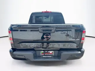 Nissan Frontier 2022 4x4 PRO-4X 4dr Crew Cab 5 ft. SB