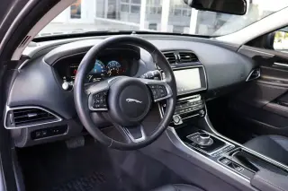 2018 Jaguar XE