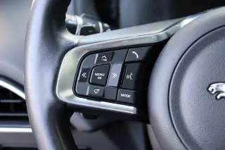 2018 Jaguar XE