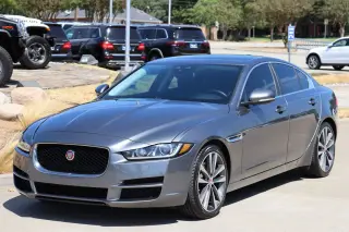 2018 Jaguar XE