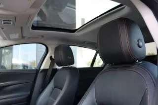 2018 Jaguar XE