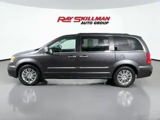 Chrysler Town and Country 2015 Touring-L 4dr Mini-Van