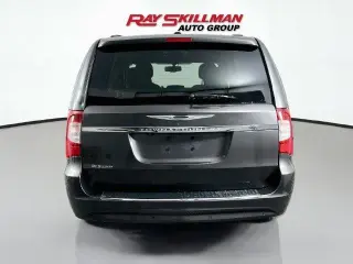 Chrysler Town and Country 2015 Touring-L 4dr Mini-Van
