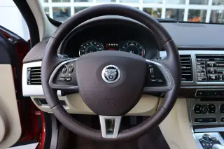2012 Jaguar XF