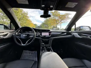 Cadillac XT6 2023 4x4 de lujo de la categoría de lujo 4 puertas SUV
