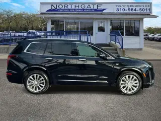 Cadillac XT6 2023 4x4 de lujo de la categoría de lujo 4 puertas SUV