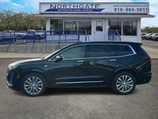Cadillac XT6 2023 4x4 de lujo de la categoría de lujo 4 puertas SUV