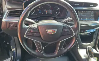 Cadillac XT5 2018 Luxury 4dr SUV