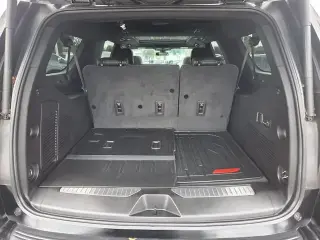 GMC Yukon XL 2022 4x4 AT4 4dr SUV