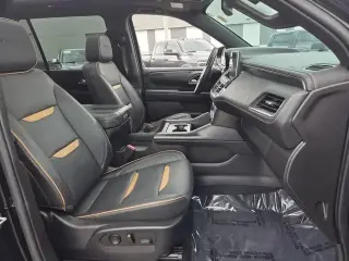 GMC Yukon XL 2022 4x4 AT4 4dr SUV