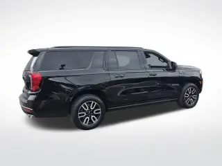 GMC Yukon XL 2022 4x4 AT4 4dr SUV