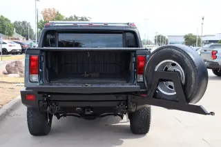 2005 HUMMER H2