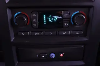 2005 HUMMER H2