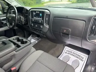 Chevrolet Silverado 3500HD 2015 4x4 LT 4dr Crew Cab SRW
