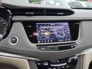 Cadillac XT5 2023 Premium Luxury 4dr SUV