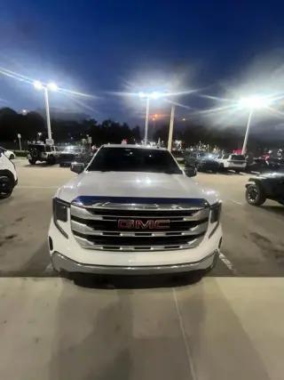 GMC Sierra 1500 2023 4x4 SLE 4dr Crew Cab 5.8 ft. SB