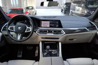 2022 BMW X6