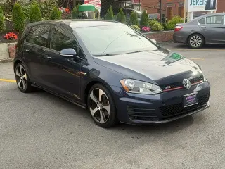 2017 Volkswagen Golf GTI