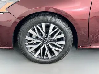 Nissan Altima 2025 2.5 SV 4dr Sedán