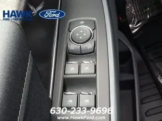 Ford F-150 Lightning 2023 AWD XLT 4dr SuperCrew 5.5 ft. SB