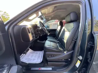 Chevrolet Silverado 2500HD 2018 4x4 LT 4dr Crew Cab SB