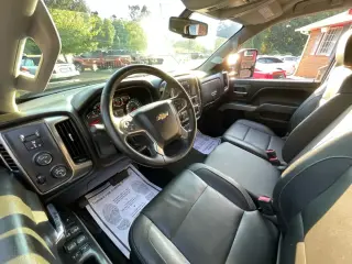 Chevrolet Silverado 2500HD 2018 4x4 LT 4dr Crew Cab SB